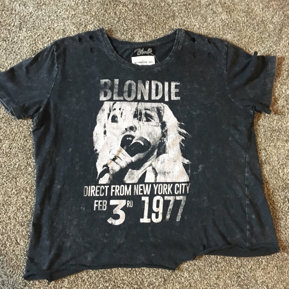 T shirt